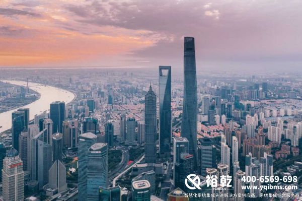 智能化集成系統(tǒng)、智能設(shè)備、軟件、數(shù)據(jù)管理、應(yīng)用場(chǎng)景