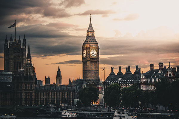 智能建筑節(jié)能系統(tǒng)：節(jié)能之路未來已來！